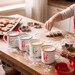 Tazza smaltata personalizzata con motivo natalizio a forma di orsetto, 12 oz, con nome e iniziale – Regalo per uso quotidiano o per feste natalizie, per bambini, ragazzi e bambine, anche più piccoli 2