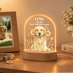 Lampada da notte LED personalizzata in acrilico con foto del proprio animale domestico dipinta ad acquerello e motivo floreale, con nome e anno, base in legno: regalo commemorativo per la perdita di un animale domestico, in segno di cordoglio, per i proprietari di animali domestici 1