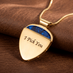 Collar con colgante personalizado y soporte desmontable para púas de guitarra, con texto en la parte posterior con el nombre. Regalo de cumpleaños con 1 púa de guitarra para guitarristas y amantes de la música 6