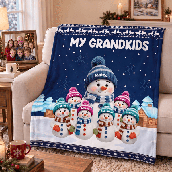 Personalized Christmas Theme Cartoon Snowman Family Soft Throw Blanket with Names Home Decor Christmas Gift for Family Grandma Grandpa