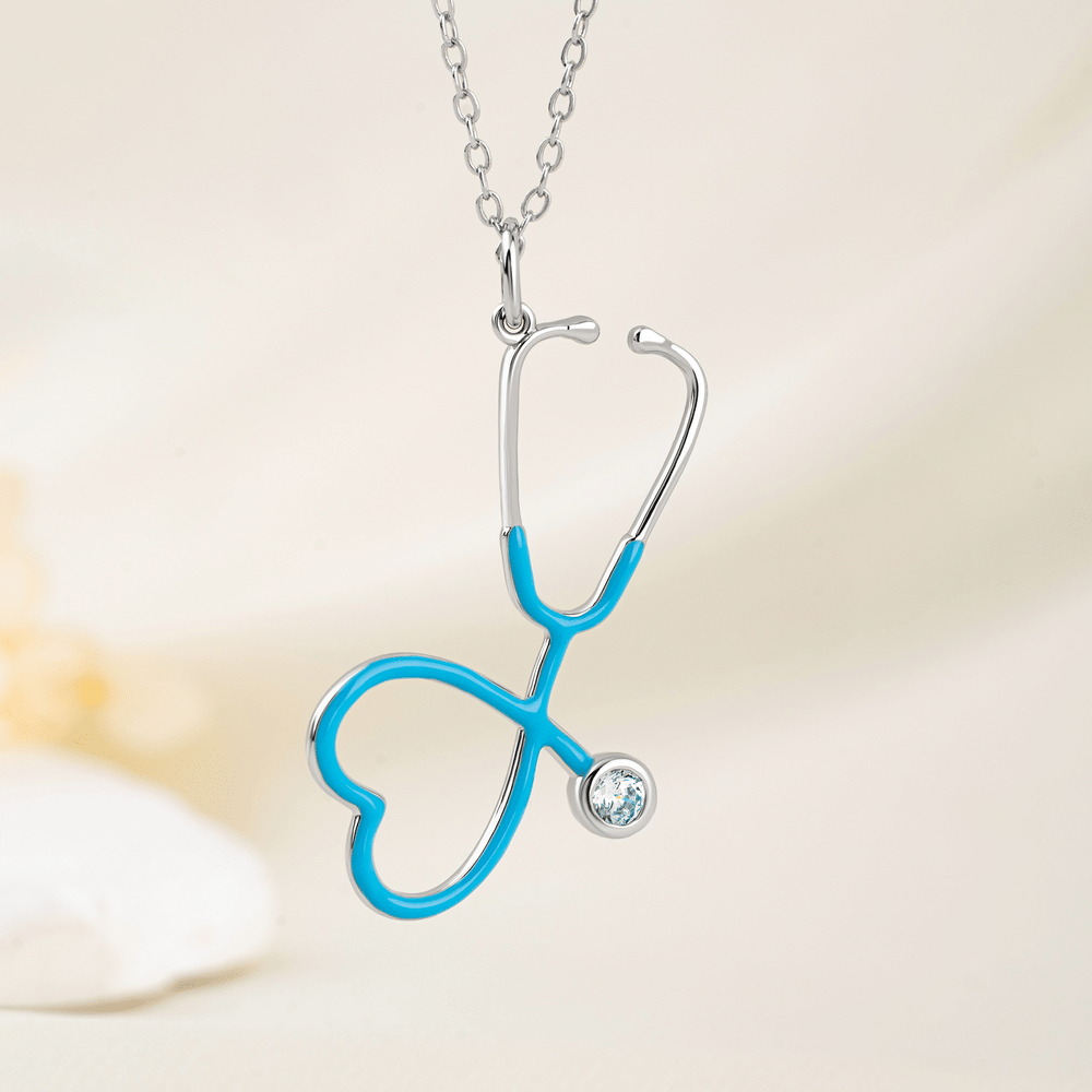 Collier en argent sterling avec stéthoscope en forme de cœur multicolore et pierre de naissance personnalisée – Bijou raffiné, cadeau de remerciement pour les infirmières et les médecins à l'occasion de la remise des diplômes 1