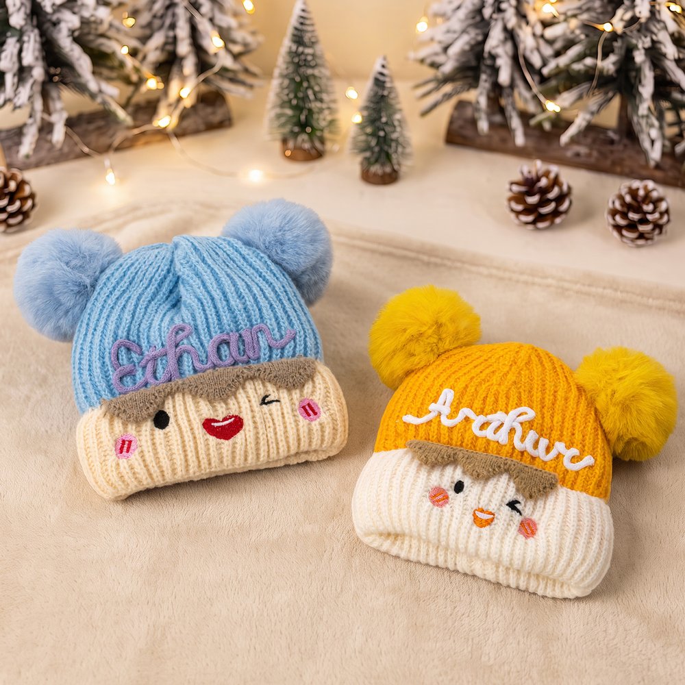 Personalized Cartoon Smiling Face Pattern Soft Baby Knit Hat with Name Christmas Baby Shower Gift for Newborns New Parents 3