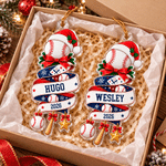 Décoration de Noël personnalisée en acrylique en forme de ballon de sport, avec prénom et année – Cadeau de Noël pour les sportifs, les fans de sport et les passionnés 3