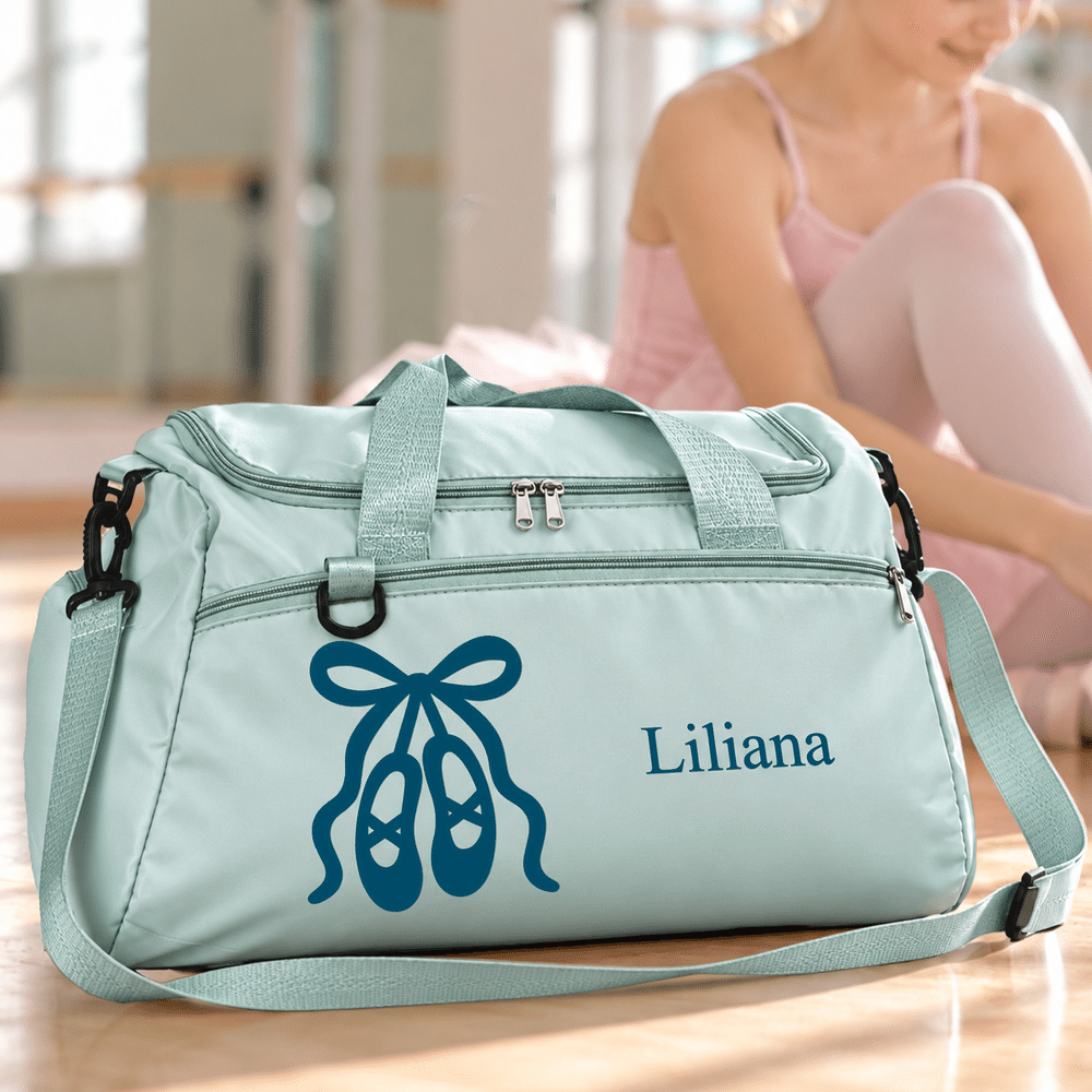 Sac de voyage imperméable personnalisé, orné d'une silhouette de danseuse en chaussons de ballet, avec prénom et bandoulière – Cadeau d'anniversaire ou de groupe pour les danseuses 2