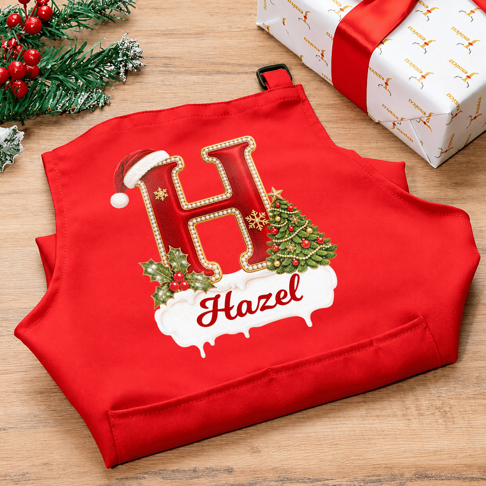 Conjunto personalizado de delantal de cocina infantil con iniciales y gorro de chef con temática navideña, con nombre y bolsillo. Accesorio de cocina para uso diario. Regalo de Navidad para niños. 4