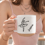 Taza de cerámica de 12 oz con diseño minimalista personalizado de líneas de ballet y nombre. Para uso diario, días de partido y como regalo de cumpleaños para niñas amantes del ballet. 2