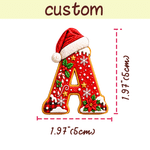Pegatinas personalizadas para el árbol de Navidad con gorro de Papá Noel, copos de nieve e iniciales, con nombre y año. Decoración para regalos y fiestas navideñas. Regalo para niños, familiares y amigos. 10