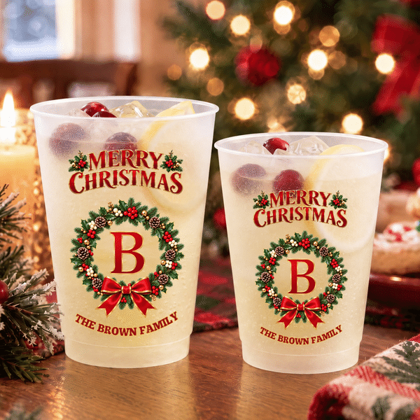 Personalized Christmas Wreath Design Plastic Cups with Initial and Text Set of 10 Family Gathering Christmas Party Gift for Family Friends